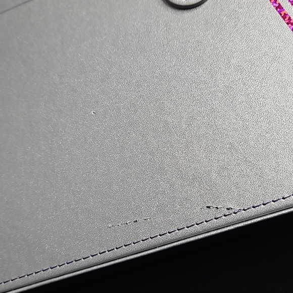 DYSON PLATINUM PRESENTION CASE - Picture 8 of 11